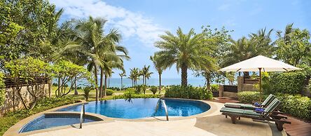 The St. Regis Sanya Yalong Bay Resort