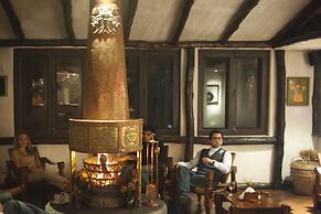 Club Himalaya, by ACE Hotels