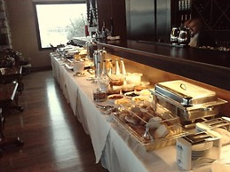 TAGLI RESORT & VILLAS