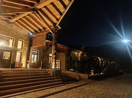 TAGLI RESORT & VILLAS