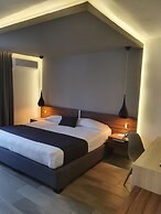 Estanza Hotel & Suites