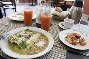 Estanza Hotel & Suites