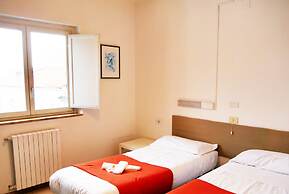 Ostello Ave Gratia Plena - Hostel