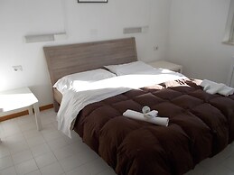 Ostello Ave Gratia Plena - Hostel