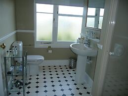 Kershaw House Boutique Accommodation