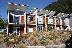 Hampshire Holiday Parks - Queenstown Lakeview