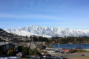 Hampshire Holiday Parks - Queenstown Lakeview