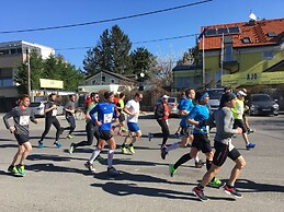 AJO Vienna Garden - Contactless Check-in