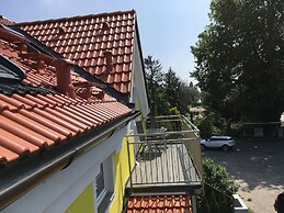 AJO Vienna Garden - Contactless Check-in