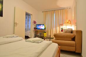 AJO Vienna Garden - Contactless Check-in