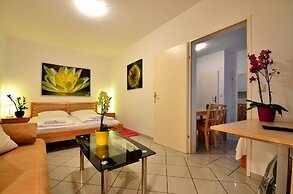 AJO Vienna Garden - Contactless Check-in