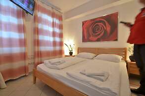 AJO Vienna Garden - Contactless Check-in