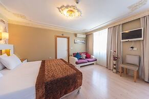 Taya Hatun Hotel