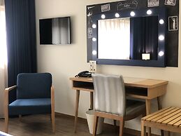 Porto Coliseum Hotel