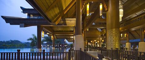 Anantara Xishuangbanna Resort