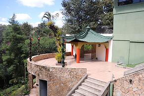 Suites Jardin Imperial