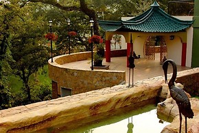 Suites Jardin Imperial