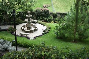 Suites Jardin Imperial