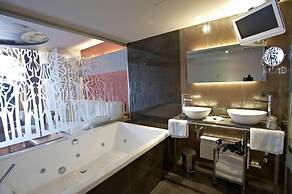 Hotel Sancho Abarca Petit SPA