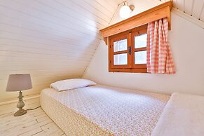 Tranquilla River Lodge - Adults Only