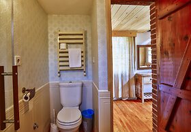 Tranquilla River Lodge - Adults Only