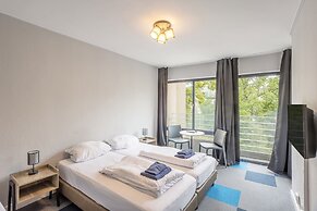 Icke Apartments