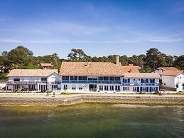 Le Relais du Lac