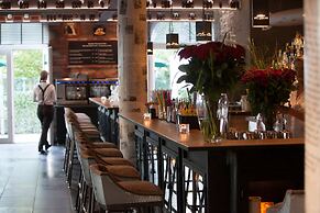 Europa-Park Freizeitpark & Erlebnis-Resort, Hotel Bell Rock