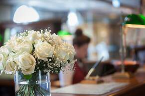 Europa-Park Freizeitpark & Erlebnis-Resort, Hotel Bell Rock