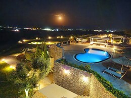 Thea Luxury Resort