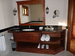 Ocean Beach Resort & Spa