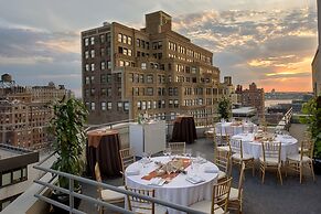 TRYP by Wyndham New York City Times Square / Midtown