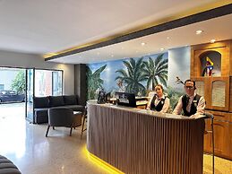 Aparta Suites Torre Poblado