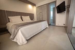 Aparta Suites Torre Poblado