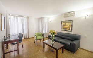 Aparta Suites Torre Poblado