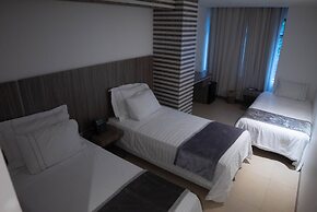 Aparta Suites Torre Poblado