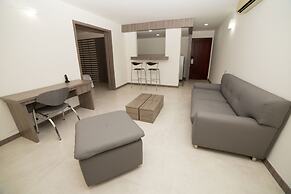 Aparta Suites Torre Poblado