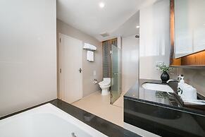 Altera Hotel and Residence