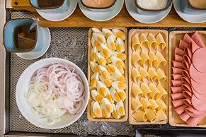 Altera Hotel and Residence