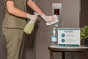 Altera Hotel and Residence