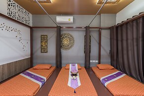 Altera Hotel and Residence