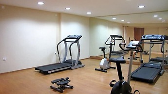 Palirria Hotel & Studios