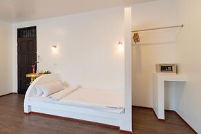 Crystal Bay Beach Resort