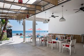 Crystal Bay Beach Resort