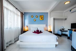 Crystal Bay Beach Resort