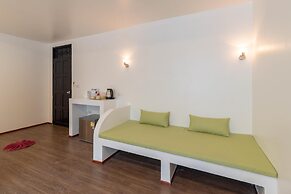 Crystal Bay Beach Resort