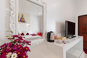 Crystal Bay Beach Resort