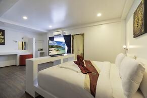 Crystal Bay Beach Resort