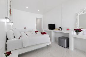 Crystal Bay Beach Resort