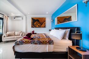 Crystal Bay Beach Resort